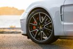 Porsche Panamera Turbo Sport Turismo 2017 года (NA)
